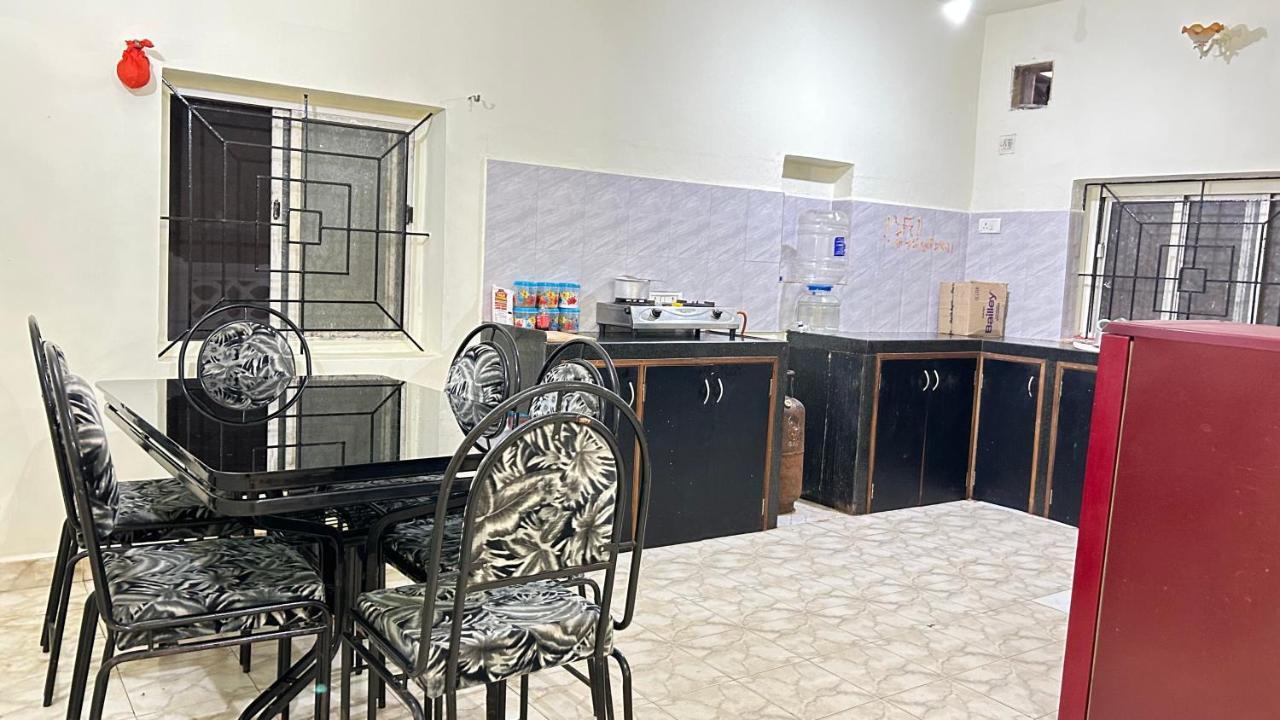Muffys Villa Arpora Dış mekan fotoğraf