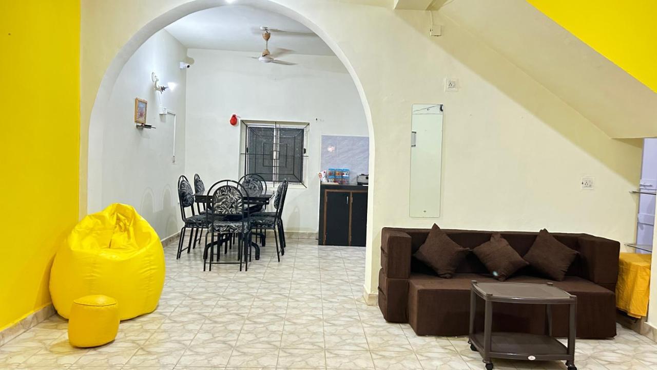 Muffys Villa Arpora Dış mekan fotoğraf