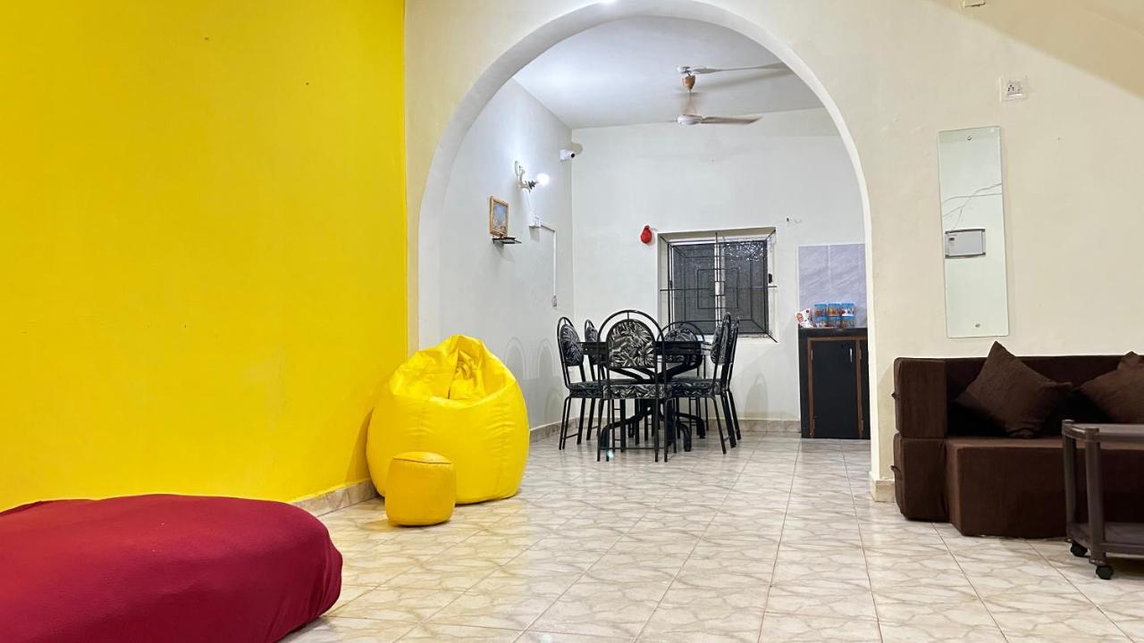 Muffys Villa Arpora Dış mekan fotoğraf